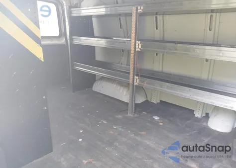 2021 Chevrolet Express Cargo Rwd 2500 Regular Wheelbase Wt from USA, damaged, VIN 1GCWGAFP6M1231601